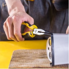 Long Nose Pliers 6" Deli Tools EDL2106 (yellow) Long Nose Pliers 6" Deli Tools EDL2106 (yellow)