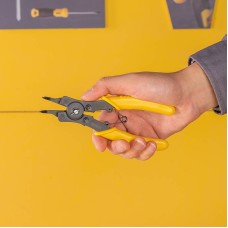 Circlip Pliers 6" Deli Tools EDL104506 (yellow) Circlip Pliers 6" Deli Tools EDL104506 (yellow)